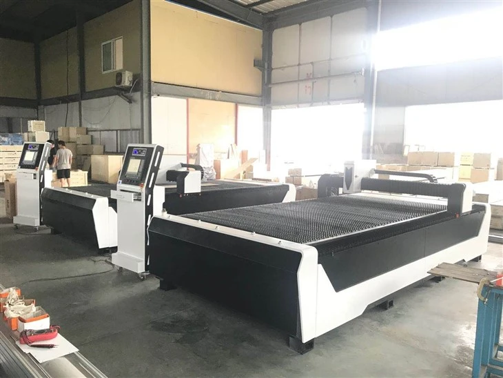 Table Type Plasma Cutting Machine